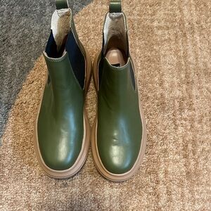 Green Leather Women’s Boots